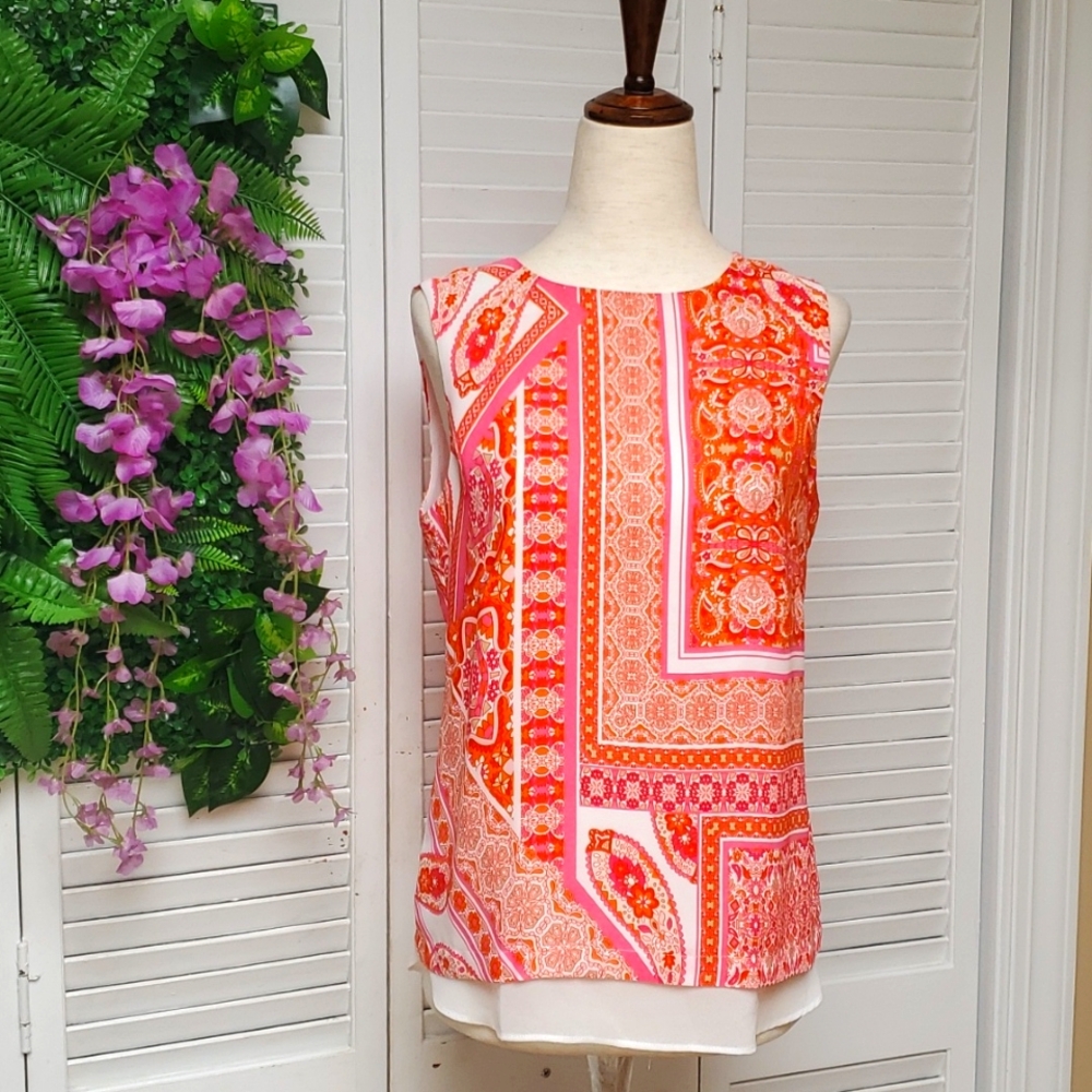 Rose + Olivia Orange and White Women's Sleevless Blouse
